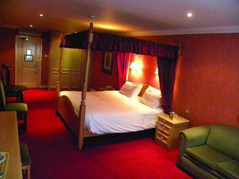 Consort Hotel Rotherham Bilik gambar
