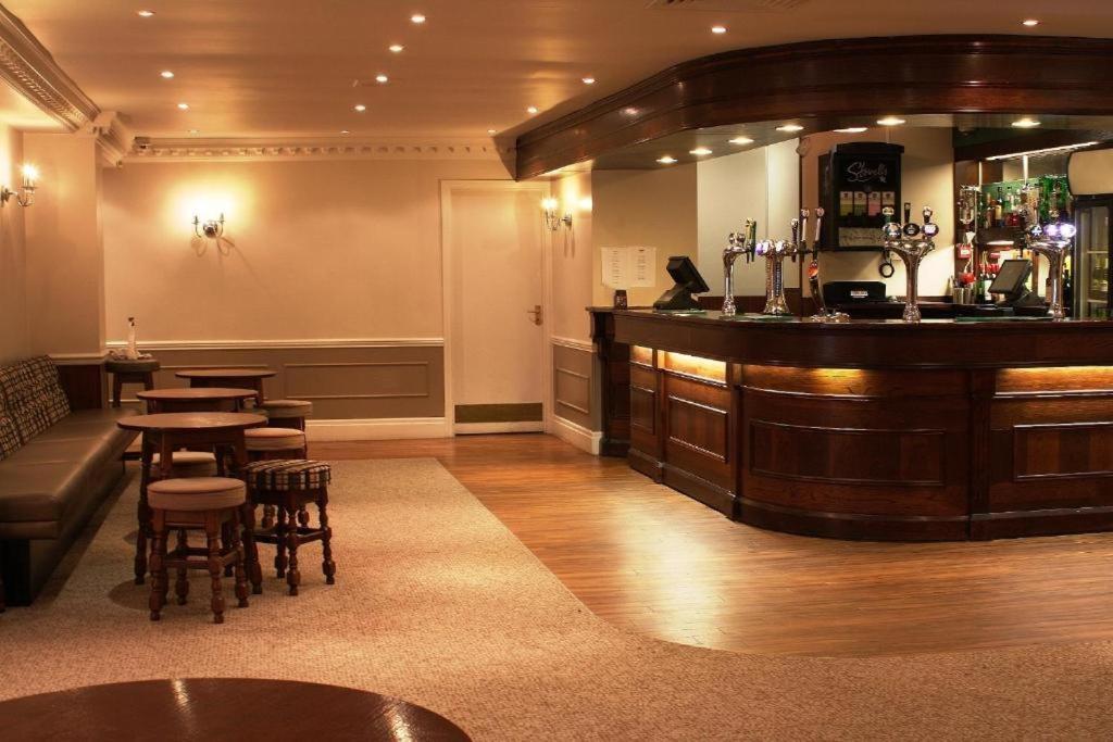 Consort Hotel Rotherham Luaran gambar